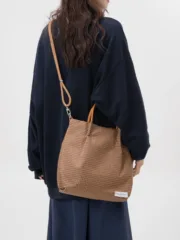 Japanese plaid nylon shoulder bag with large capacity - Image 4